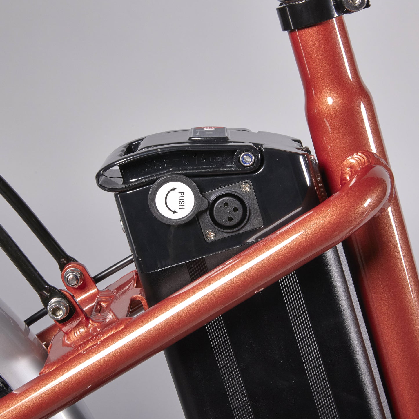 Juicy-Classic-Bracken-colour frame-batter-charging-point