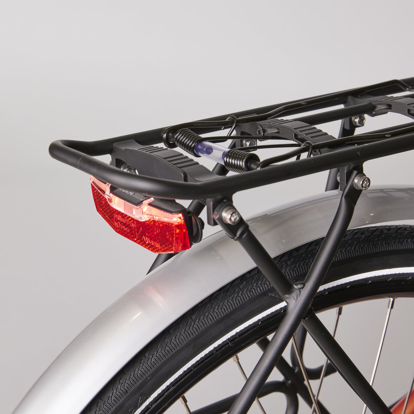 Juicy-Classic-rear-rack
