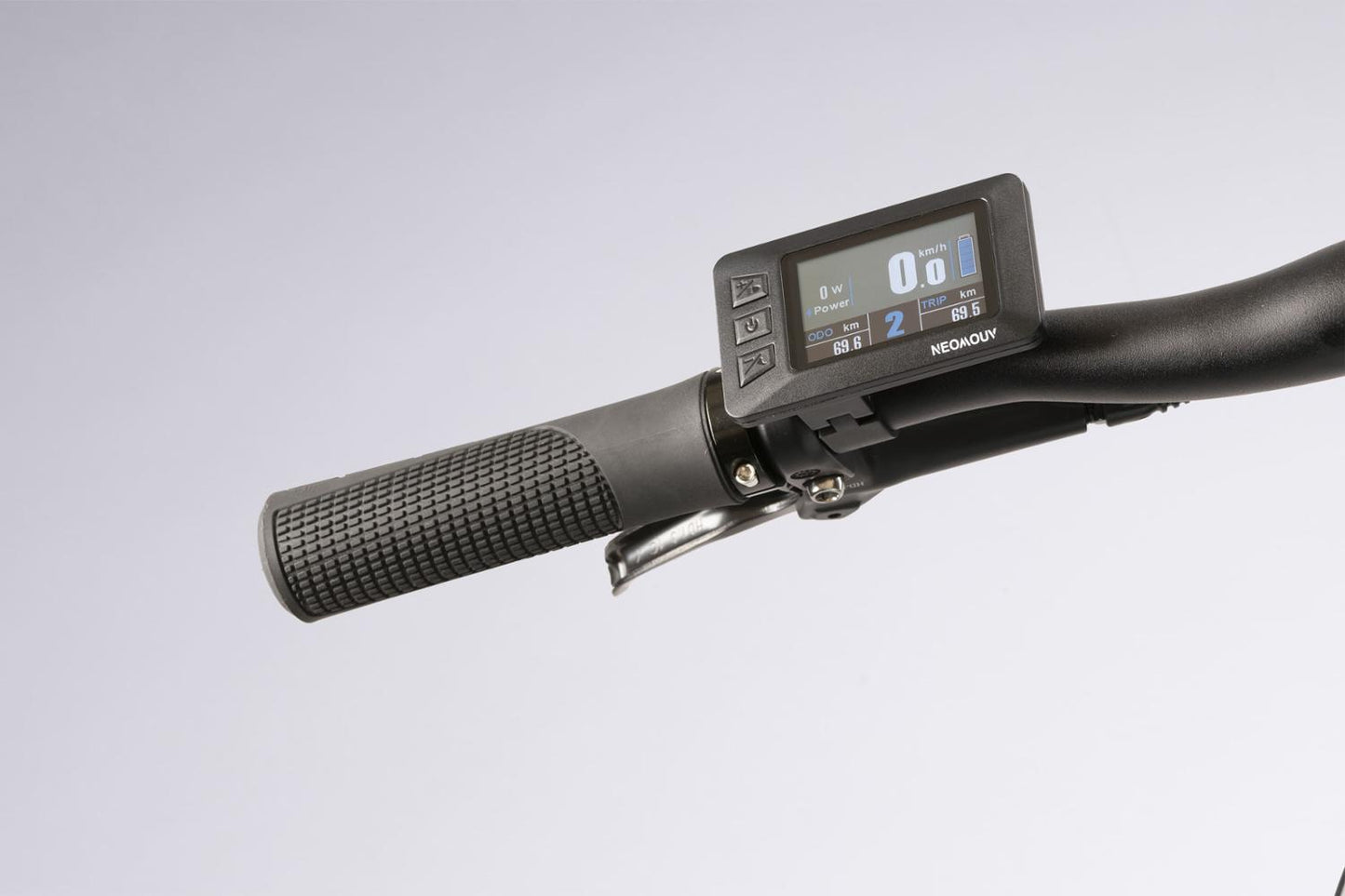Neomoov-Adonis-left-handle-with-lcd